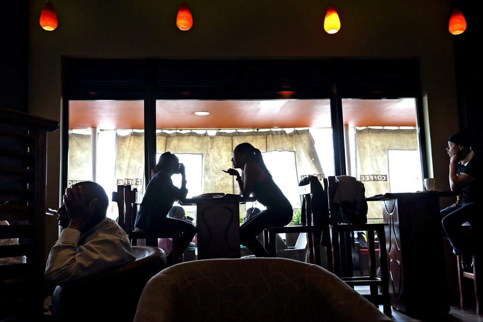 coffee shop in Kigali downtown (Foto: Bruno Zanzottera/Parallelozero)