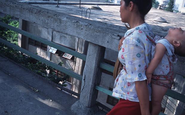 Für viele ist das Leben hart, doch die wenigsten schaffen eine Flucht: nordkoreanische Mutter im Jahr 1992 (Foto: picture alliance / AP Photo)