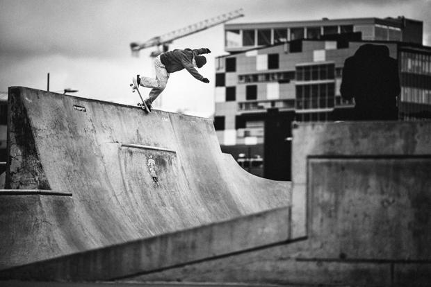 So einen Spielplatz hat nicht jeder: Oskar beim BS Nosegrind in Malmös „Stapelbäddsparken“ (Foto: Nils Svensson)