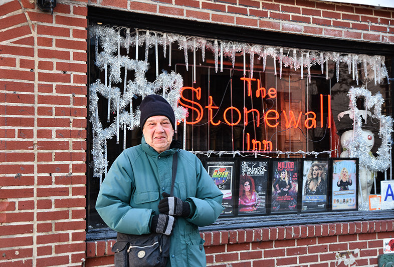 Martin Boyce vor dem Stonewall Inn Martin Boyce vor dem Stonewall Inn (Foto: Tobias Sauer)