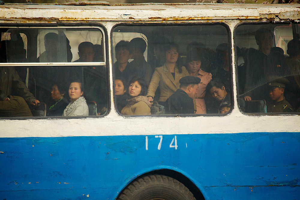 Bus in Pyongyang (Foto: Benjamin Jakabek 2013)