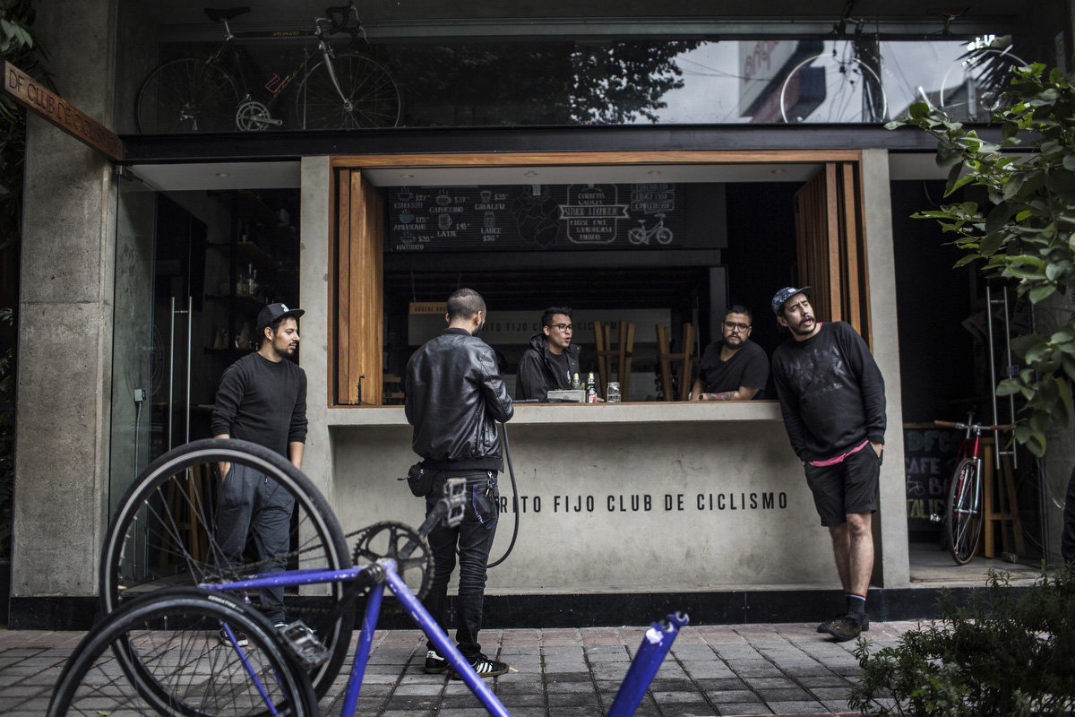 Hipster Fahrradclub in Juarez (Foto: Kirsten Luce)