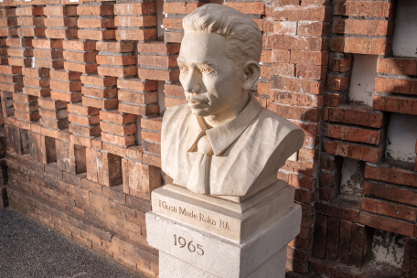 Statue von I Gusti Gede Raka B.A