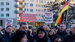 Rechte Demonstrantinnen in Gera