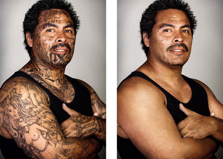 Links: ein stark tätowierter Mann, rechts: derselbe Mann ohne Tattoos Links: ein stark tätowierter Mann, rechts: derselbe Mann ohne Tattoos