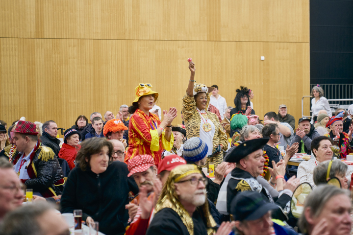 Besucher im Festsaal Besucher im Festsaal