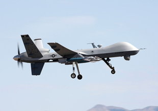 Im Einsatz für die US Army: Die Drohne MQ-9, genannt „Reaper“ (Sensenmann) Im Einsatz für die US Army: Die Drohne MQ-9, genannt „Reaper“ (Sensenmann)