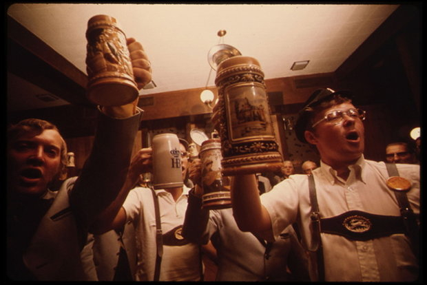 Die Beer Steins pflegen deutsches Lied- und Kulturgut Die Beer Steins pflegen deutsches Lied- und Kulturgut