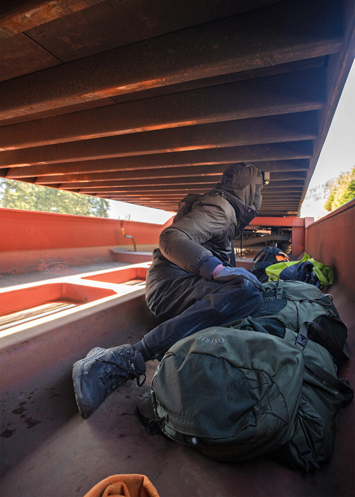 Freight-hopping Freight-hopping