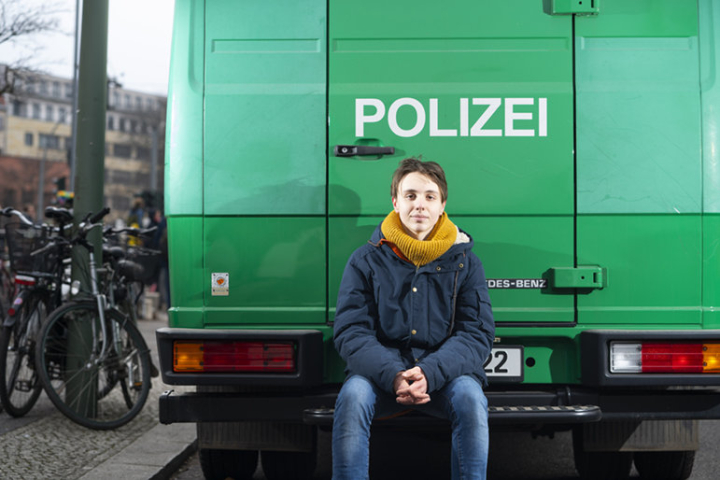 Linus Steinmetz, 15, Göttingen, hat die Demo in Berlin mitorganisiert Linus Steinmetz, 15, Göttingen, hat die Demo in Berlin mitorganisiert
