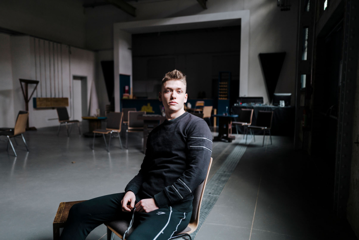 Alexander Rueth, macht das Freiwillige Soziales Jahr im Jugendhaus Rabryka Alexander Rueth, macht das Freiwillige Soziales Jahr im Jugendhaus Rabryka