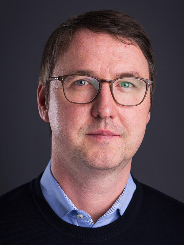 Wolf Wiedmann-Schmidt arbeitet im Deutschland-Ressort des „Spiegel“ und ist Teil des Rechercheteams, das mit der Auswertung jenes Videos betraut ist. Wolf Wiedmann-Schmidt arbeitet im Deutschland-Ressort des „Spiegel“ und ist Teil des Rechercheteams, das mit der Auswertung jenes Videos betraut ist.