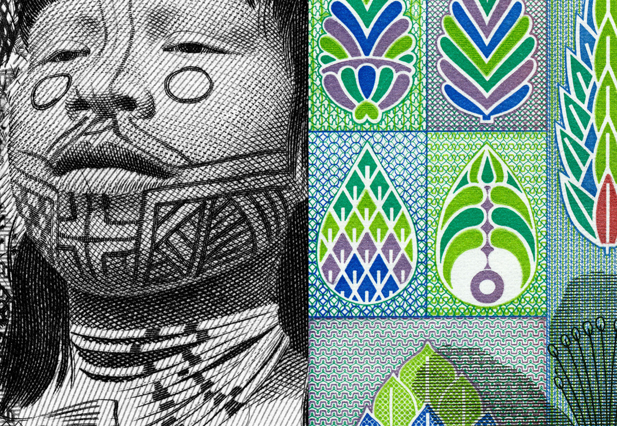 Banknotenmotive aus Brasilien und Marokko Links: ein mit Muster bemaltes Gesicht, rechts: bunte Muster