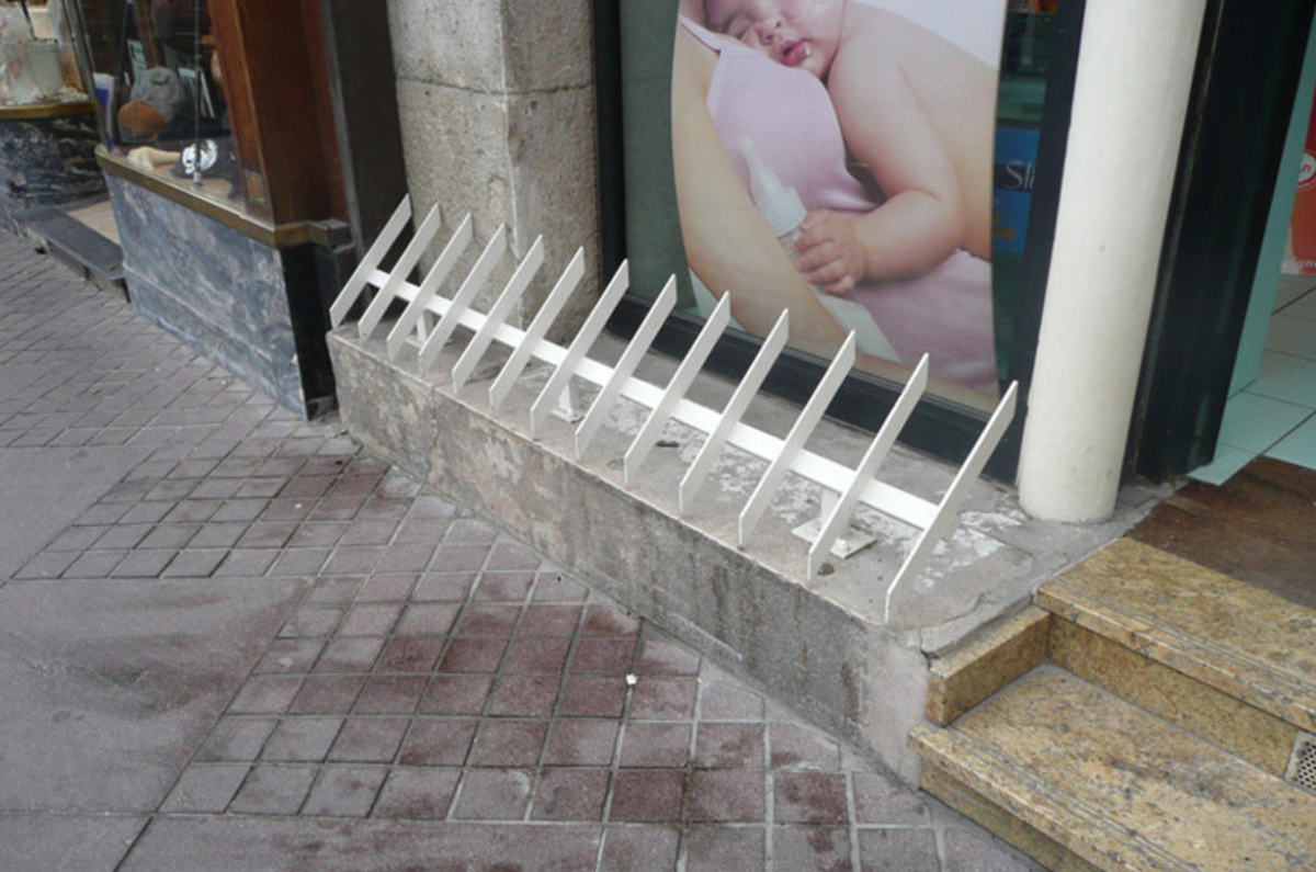 Defensive Architektur gegen Obdachlose