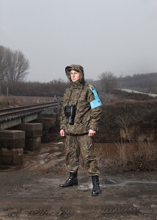 Frontex-Patrouille- polnischer Grenzschutzbeamter mit ICS30-Wärmebild-Aufklärungskameras an der europäischen Außengrenze Griechenlands zur Türkei in der Evros-Region, Januar 2012