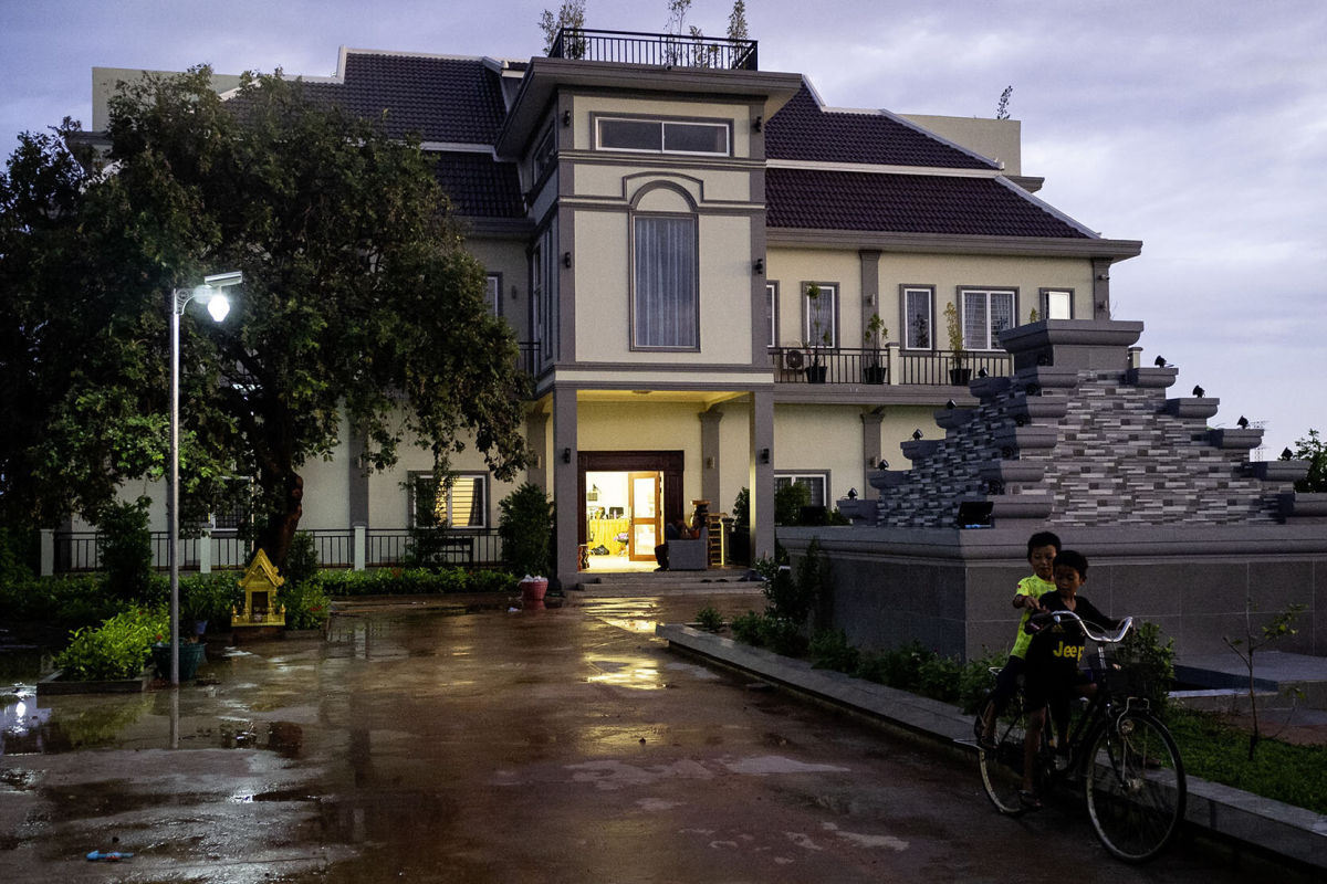 Zu der Aspire NGO gehört auch die View Garden Villa, die vom Betreiber Sean Samnang in Zukunft als Hotel genutzt werden soll Waisenhaus, Kambodscha, Tourismus