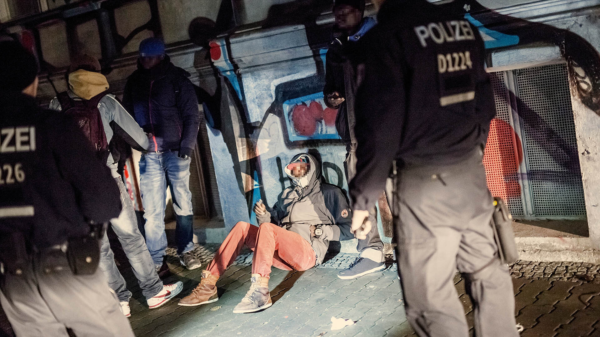 Polizeikontrolle im Görlitzer Park Polizeikontrolle im Görlitzer Park