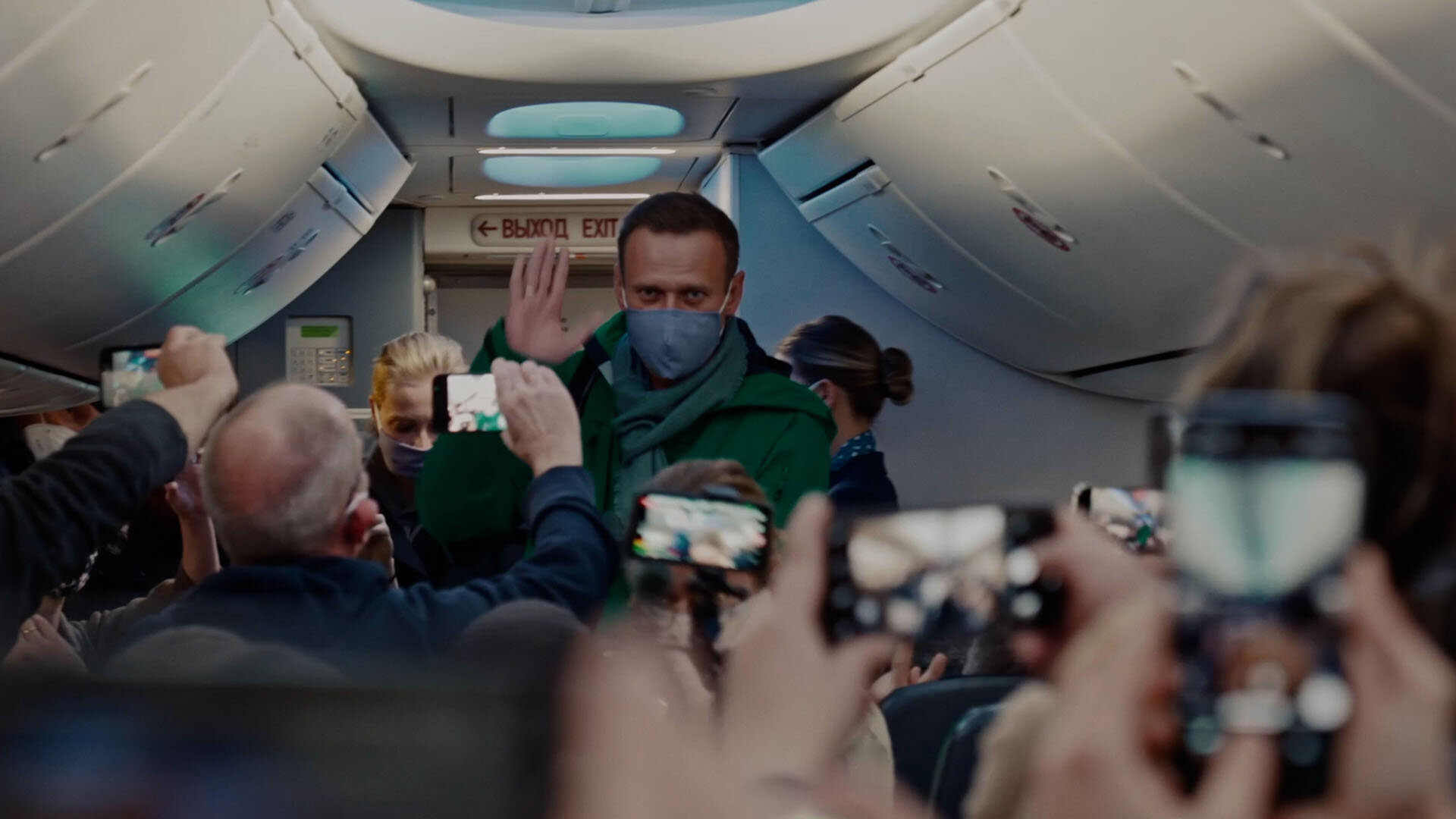 Nawalny auf seinem Weg zurück nach Moskau Nawalny auf seinem Weg zurück nach Moskau