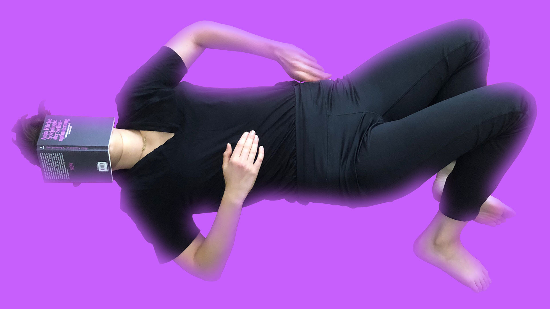 Die Autorin liest beim Yoga Die Autorin liest beim Yoga