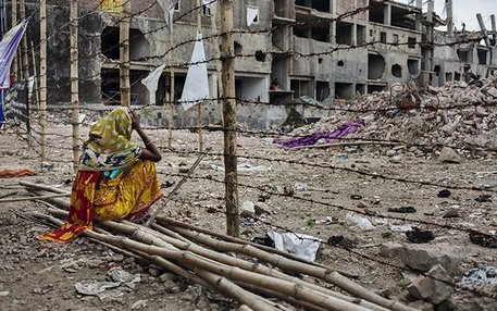 Drei Monate nach dem Unglück wartet eine Mutter immer noch darauf, dass ihre Tochter aus den Trümmern geborgen wird
